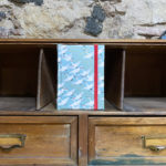 Libreta. Estampado tradicional japonés Chiyoda grullas fondo turquesa.